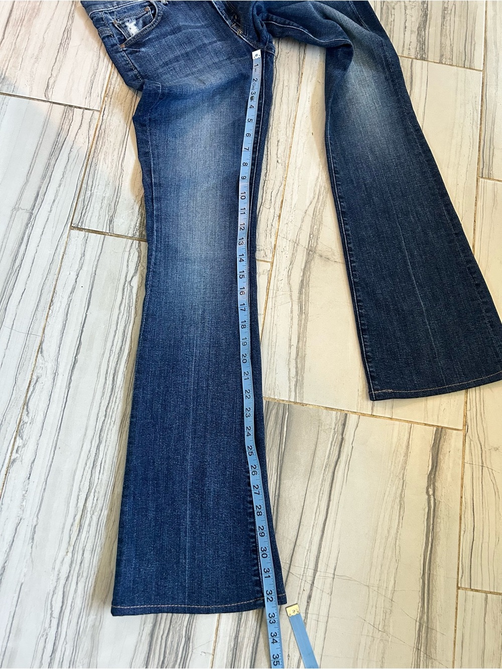 MOTHER The Slacker Mid Rise Flare Stretch Jeans in Spellbound in Seattle - Picture 14 of 15